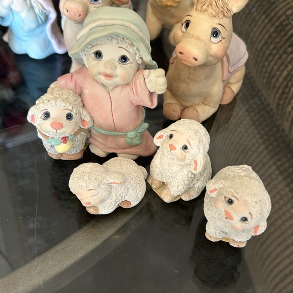 Dreamsicle nativity set by Hamilton - Picture 7 of 9